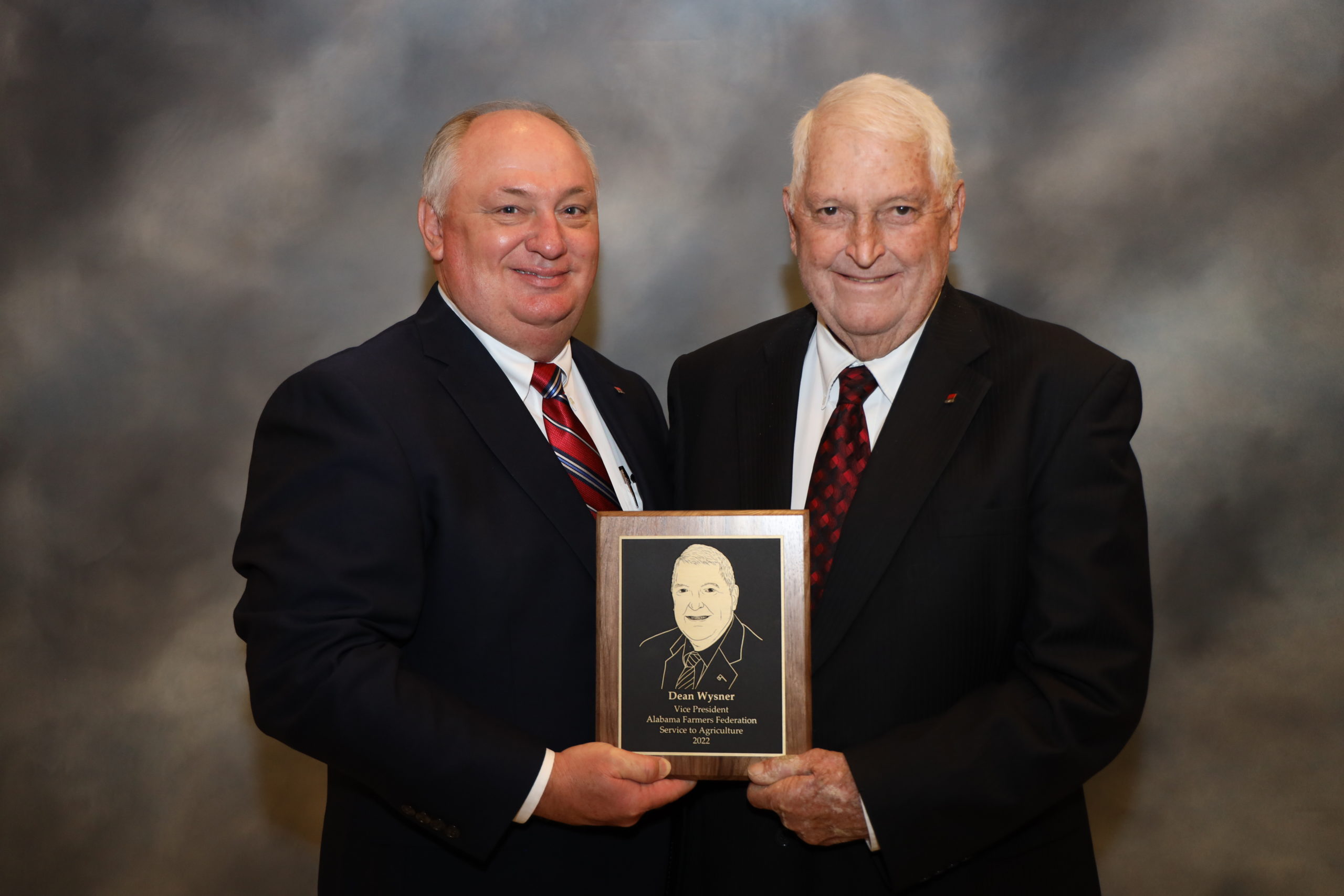Federation Honors Wysner For Service To Agriculture - Alabama Farmers ...
